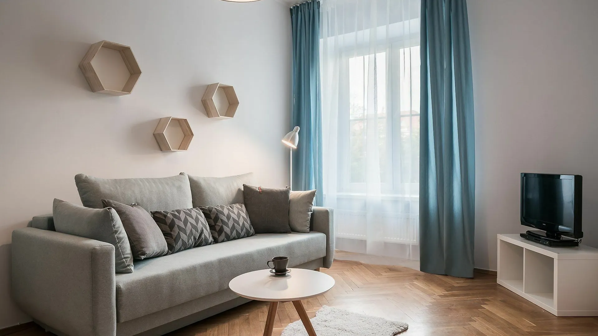Rentplanet - Apartament Kosciuszki contacts